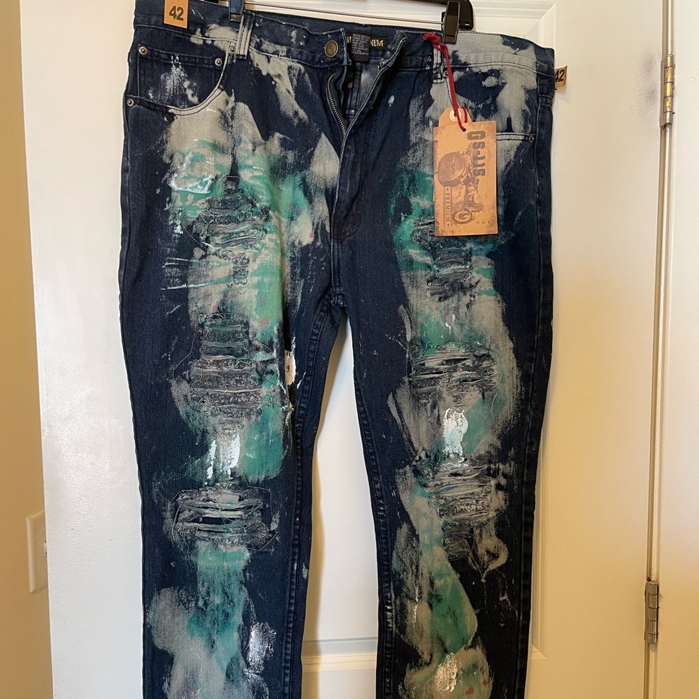 NWT Mens Big and Tall Distressed Jeans